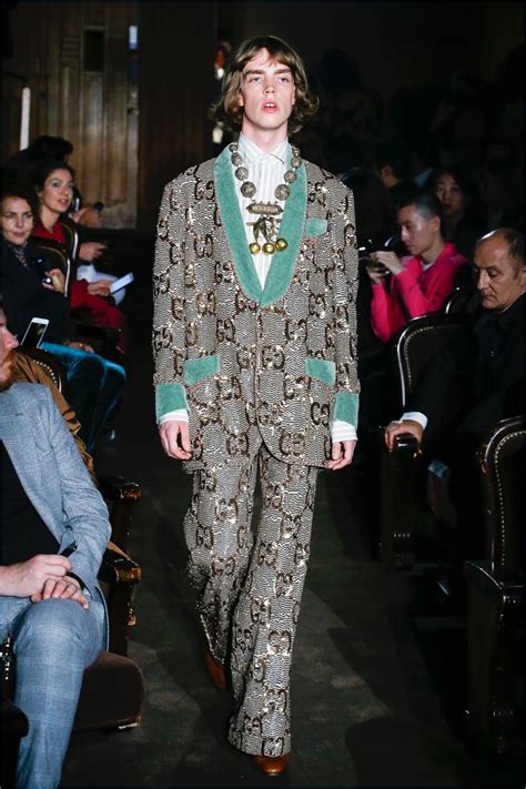 gucci mens spring summer 2019 fashion show|gucci recent fashion show.